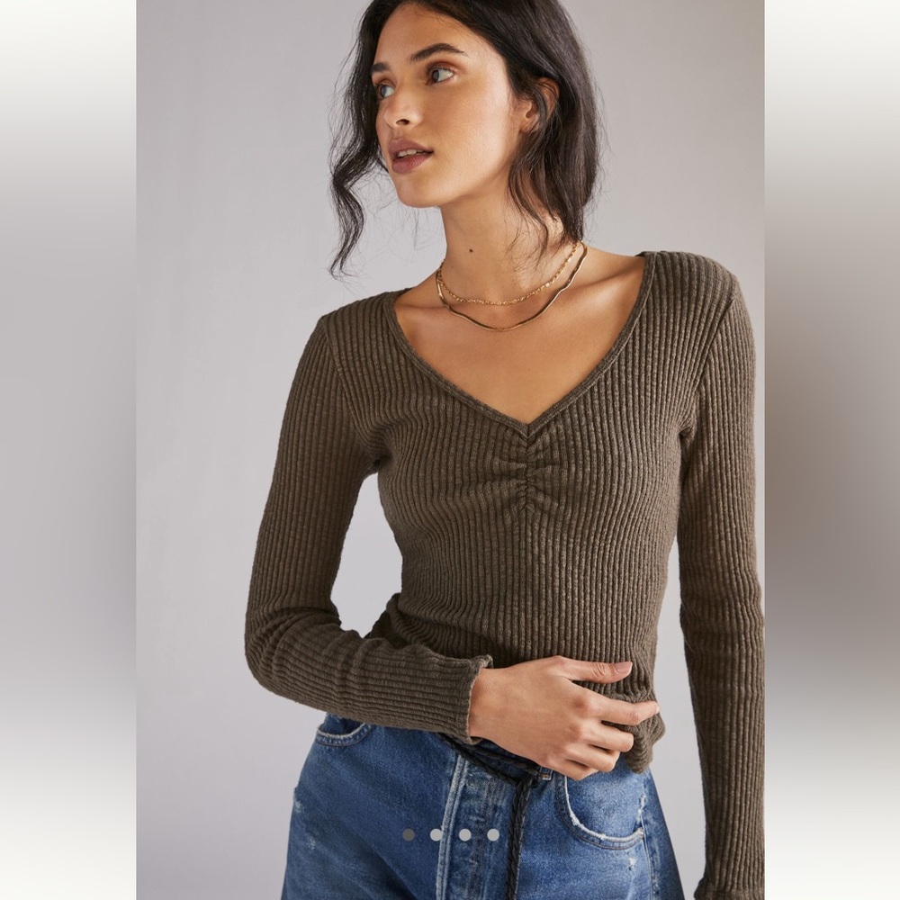 Anthropologie Moss T.La Cinched V-Neck Top - Size L (Winter Wardrobe Staple)